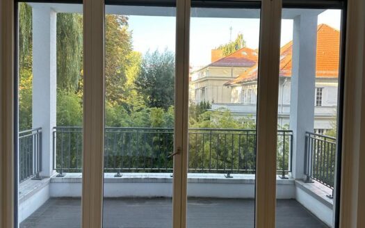 Helle 3-Zimmer-Wohnung mit Loggia