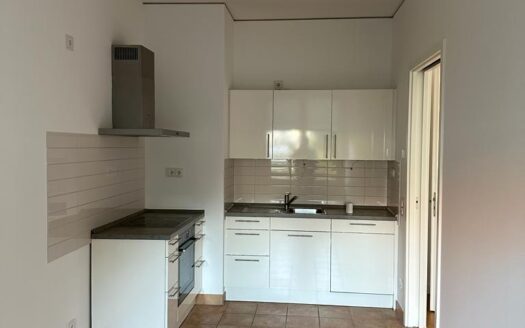 Helle 3-Zimmer-Wohnung mit Loggia